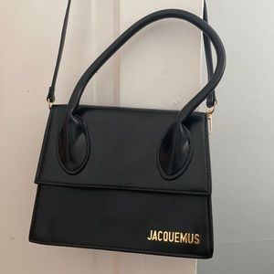 Black cross body/ shoulder bag